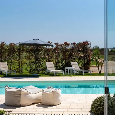 Lucia - Exclusive Private Pool *