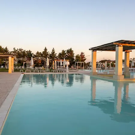 Lucia - Exclusive Private Pool