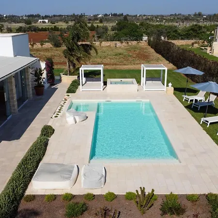 Lucia - Exclusive Private Pool Villa Gallipoli