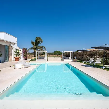 Lucia - Exclusive Private Pool Gallipoli