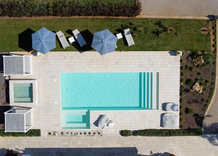 Lucia - Exclusive Private Pool Villa